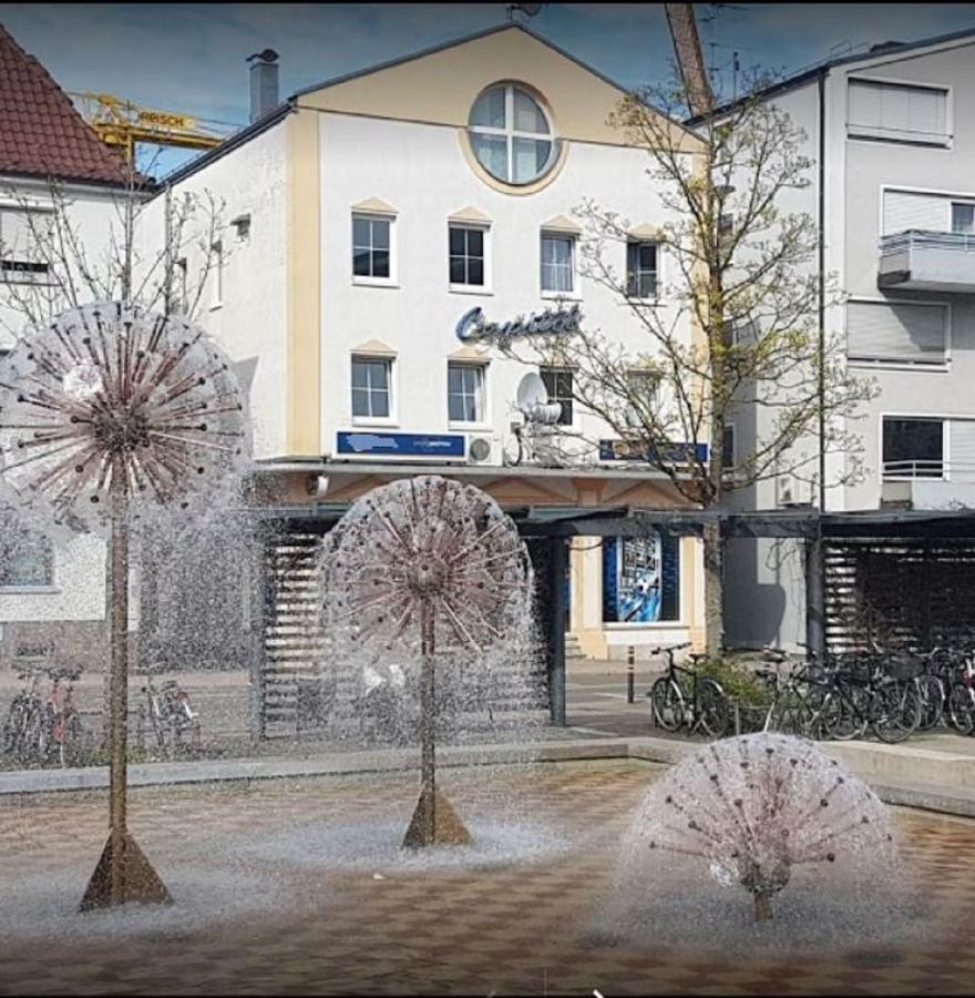 Hotel Capitol Zentrum - 24h -